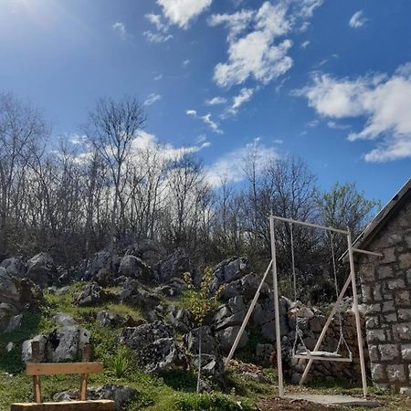 فيلا Kuca Za Odmor Nikšić المظهر الخارجي الصورة